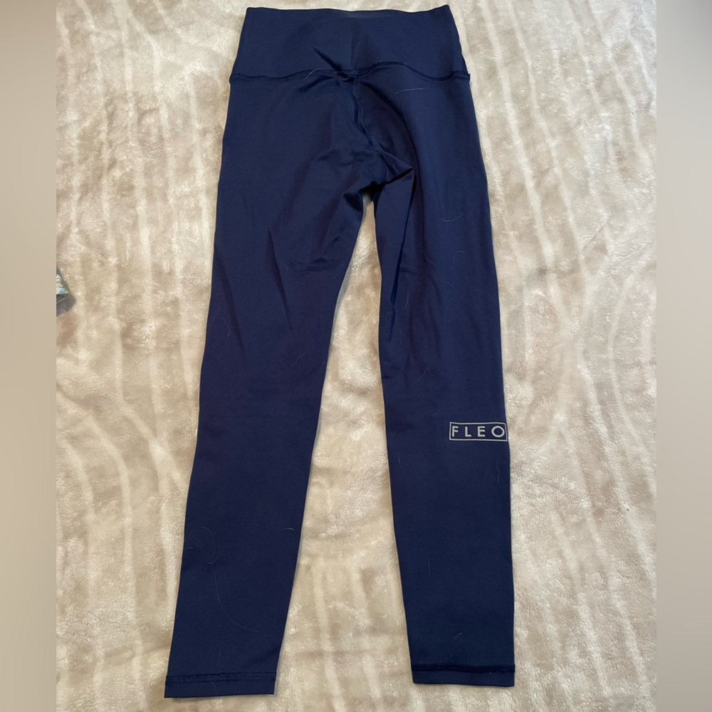 FLEO  Navy El toro 21” Leggings